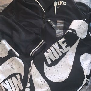 Ladies Nike Outfit Sz M